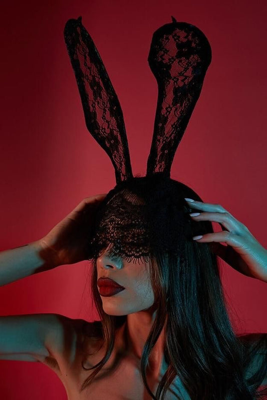 Bunny bun mask